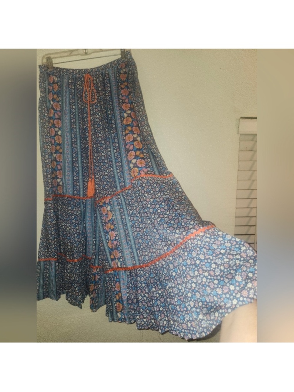 easel Blue Floral Patchwork Wide leg boho pants  with Orange Trim NWOT - Picture 12 of 15